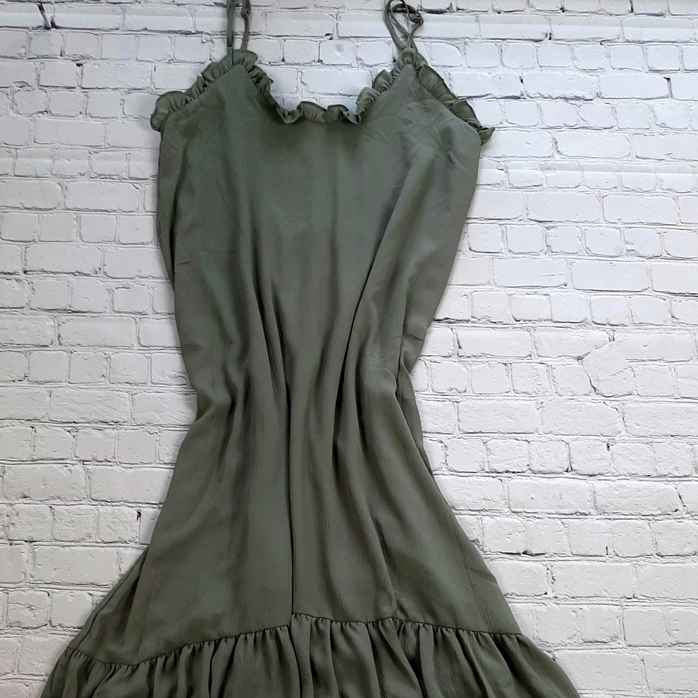 Ruffled maxi dress